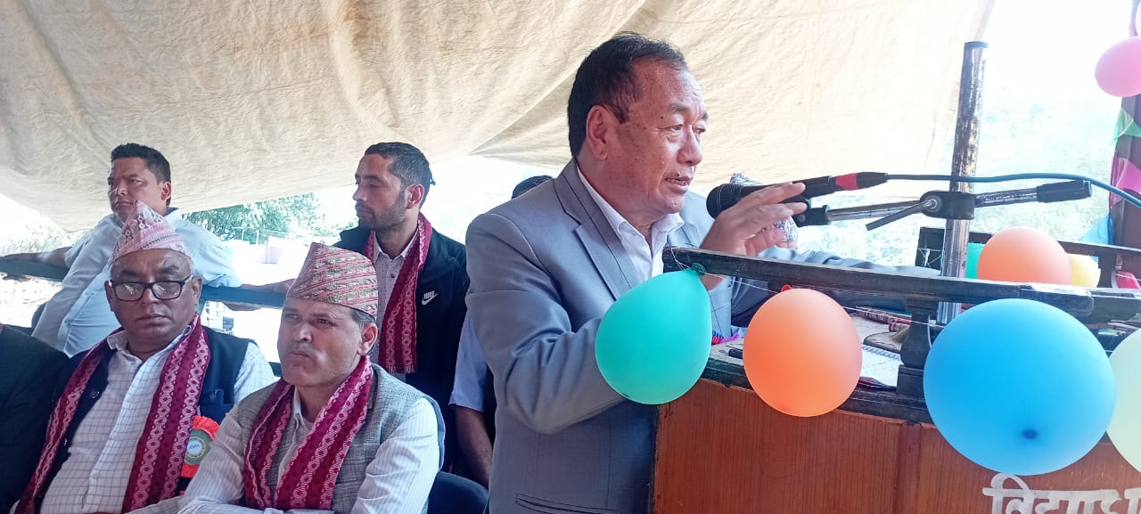शिक्षालाई गुणात्मक,प्रविधियुक्त र उत्पादनमुलक बनाउन सरकार प्रतिबद्धः मन्त्री तामाङ
