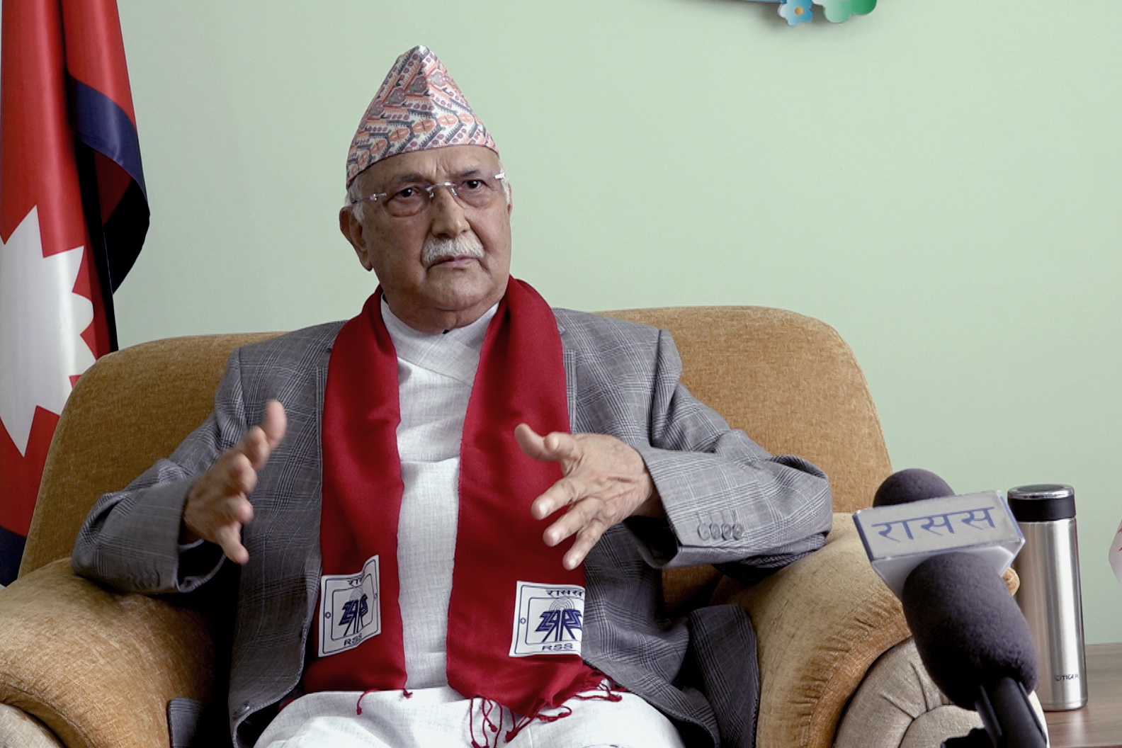 समय आउँछ, मदन–आश्रितको हत्यारा पत्ता लाग्छ : अध्यक्ष ओली