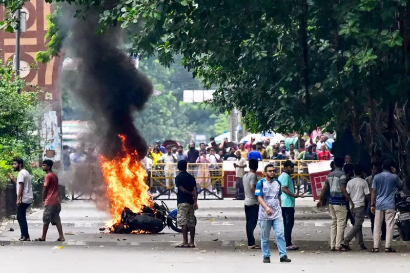 बंगलादेशमा जारी आन्दोलनका कारण ८ सय नेपाली बिद्यार्थी स्वदेश फर्किए