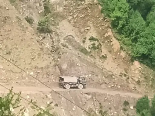 भारत नियन्त्रित जम्मु कास्मिरमा आतंकवादी आक्रमणमा ५ जना भारतीय सेनाको मृत्यु