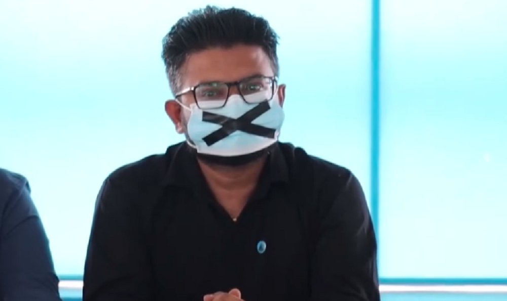 मुखमा टेप लगाएर सभापति लामिछानेको बिरोध गरेपछि रास्वपा महामन्त्री मुकुल ढकाल निलम्वित