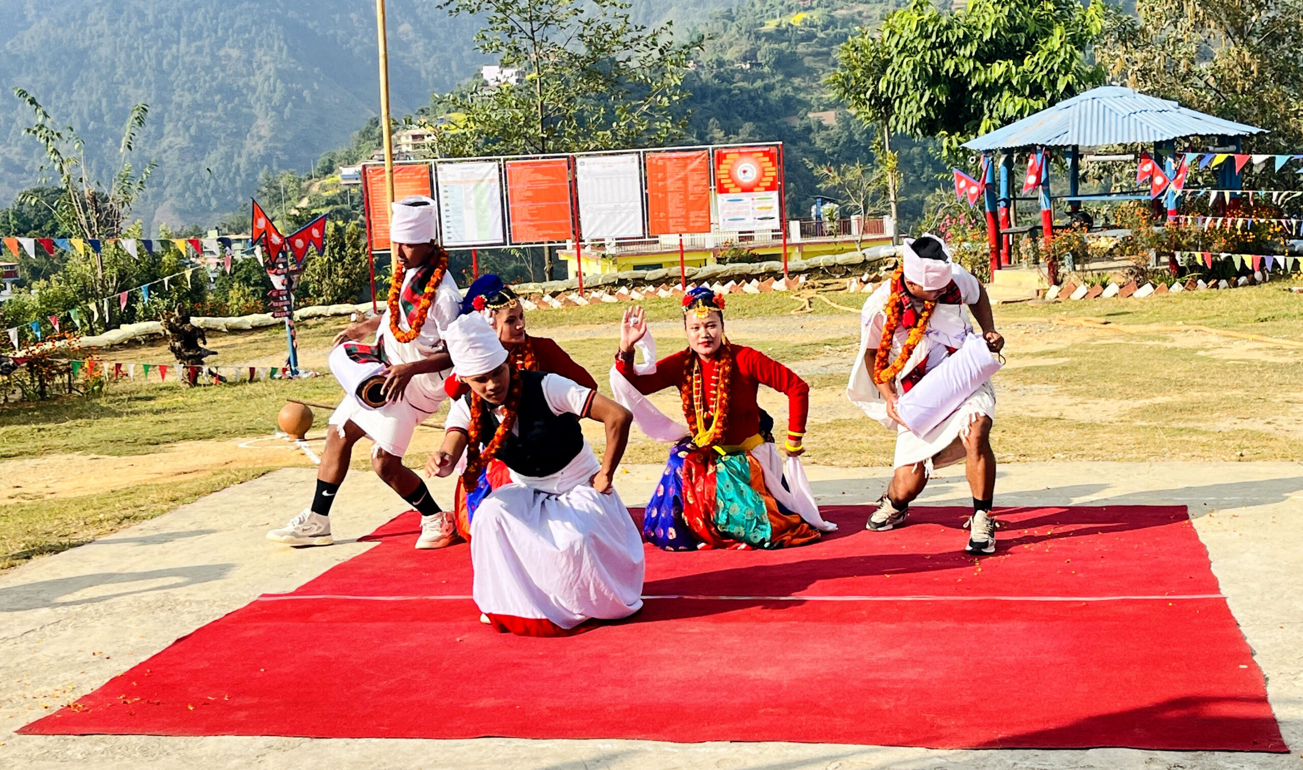 देउसी भैलो !