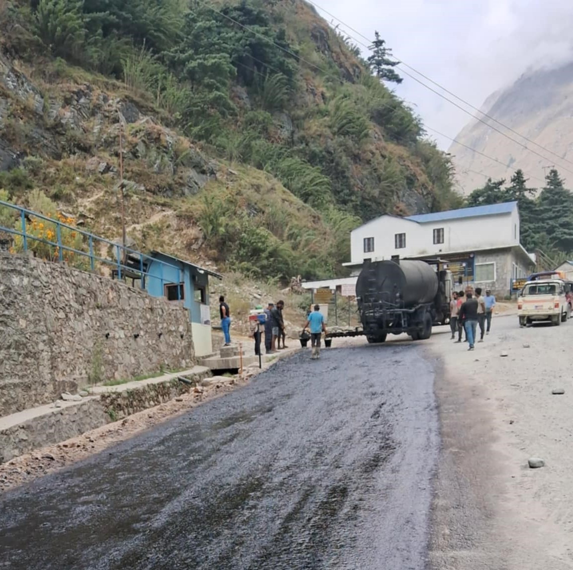 कालीगण्डकी करिडोर:म्याग्दीको दाना खण्डमा धमाधम कालोपत्र हुँदै