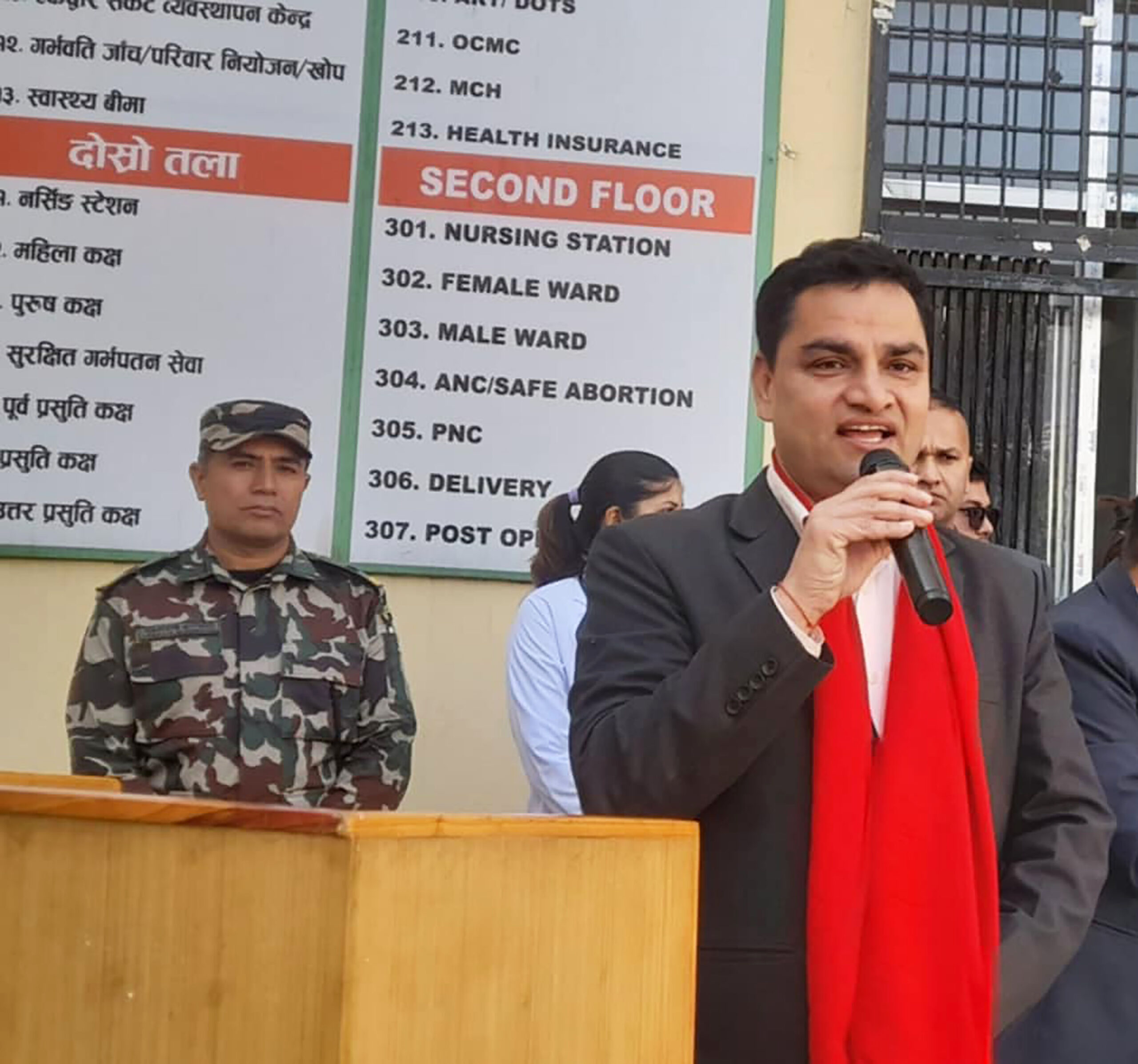 एक महिनाभित्रै औषधिको मूल्य समायोजन गर्छौँः मन्त्री पौडेल