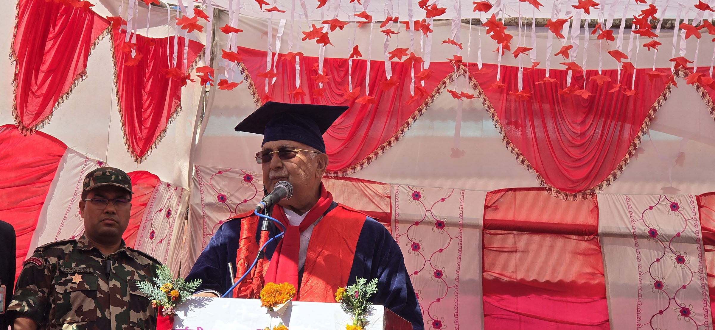 प्रधानमन्त्री ओली कर्णाली स्वास्थ्य विज्ञान प्रतिष्ठानको प्रथम दीक्षान्त सहभागी