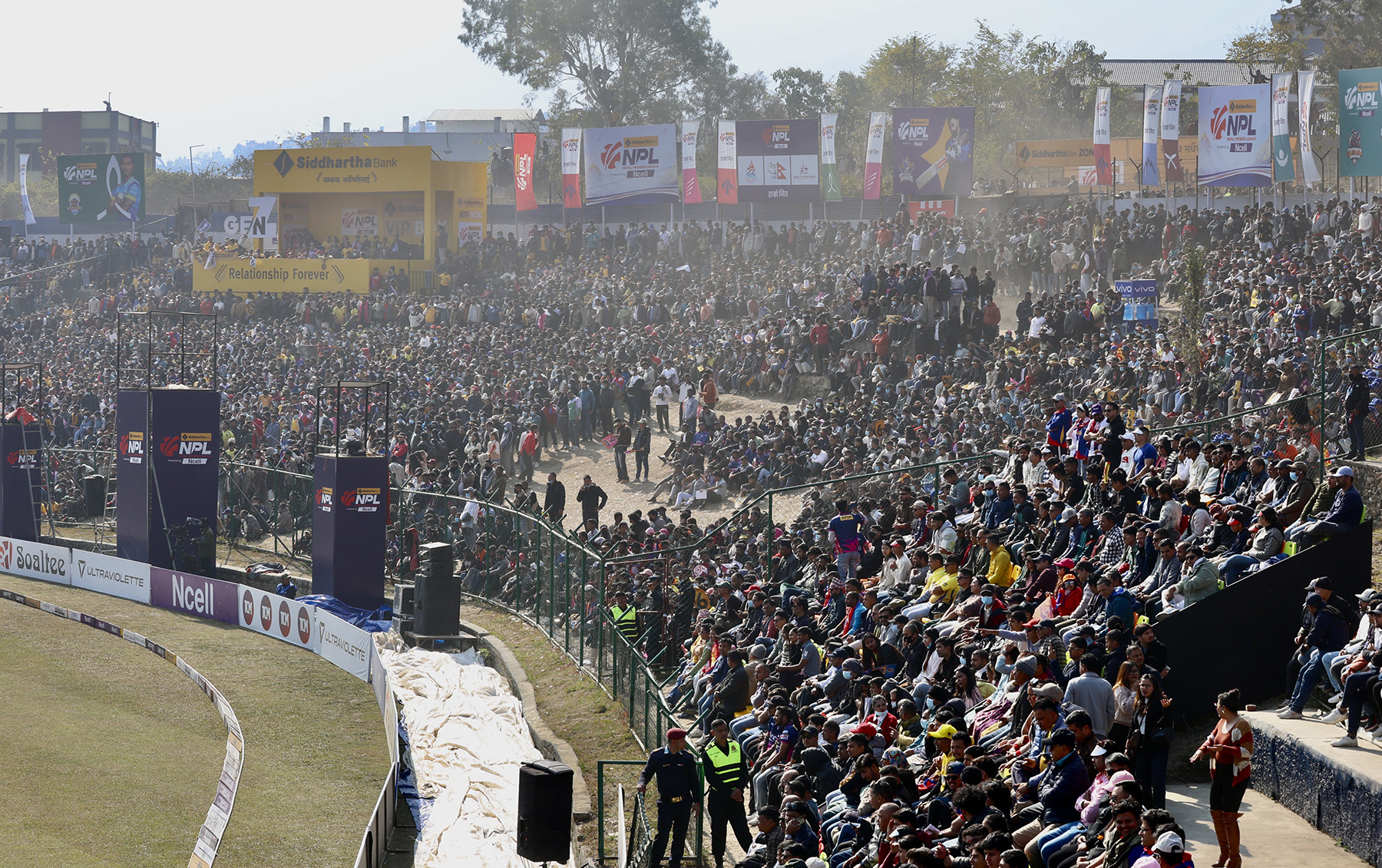 कीर्तिपुरमा क्रिकेट क्रेज ( तस्वीरहरु )