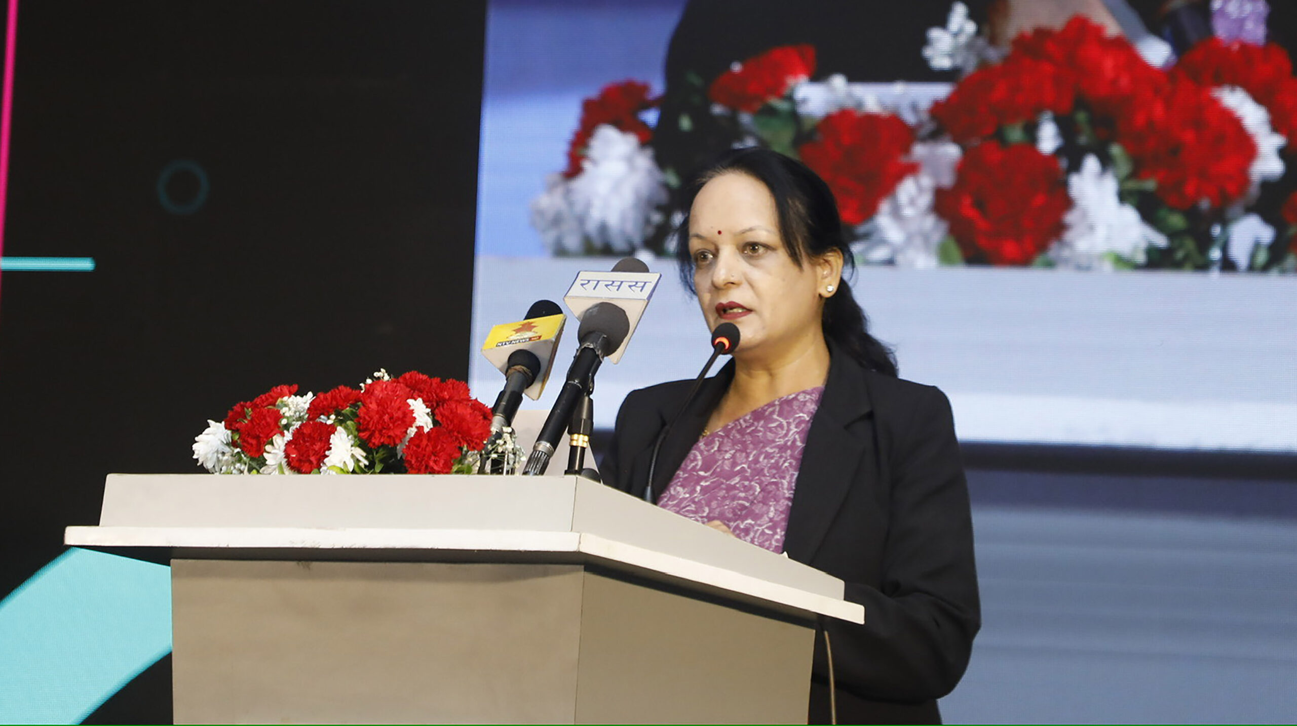 टिकटकले जस्तै अरु सामाजिक सञ्जाल सरकारको सूचीकरणमा आउनुपर्छ : सचिव ...