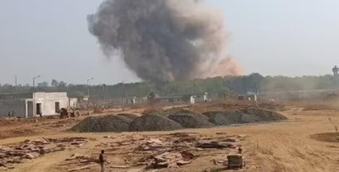 भारतको महाराष्ट्रमा सेनाको हतियार कारखानामा विष्फोट हुँदा ५ जनाको मृत्यु