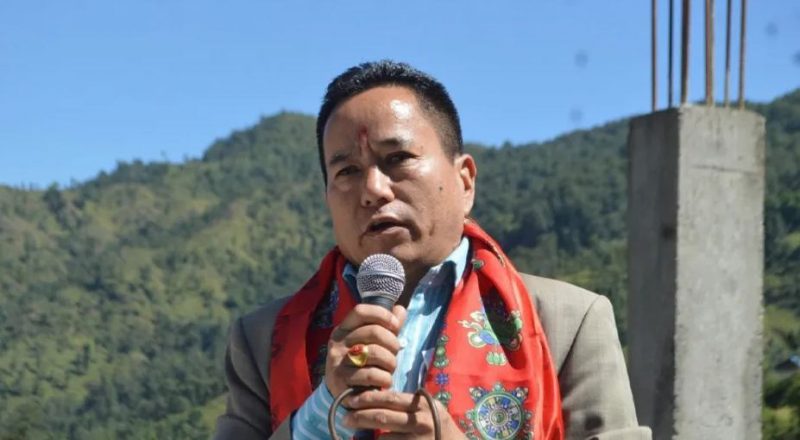 कुलमानको पक्षमा उभिदै आएका उर्जा राज्यमन्त्री कान्छाराम तामाङलाई प्रधानमन्त्रीले गरे बर्खास्त