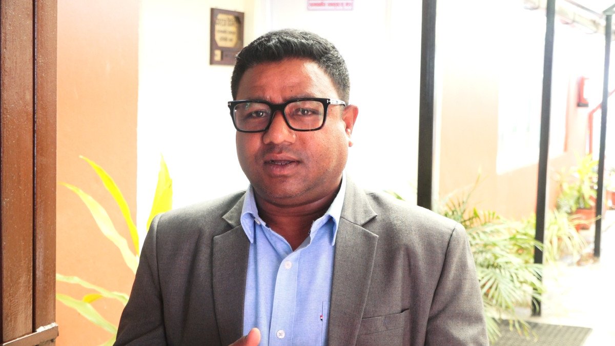 सुमनापछि अर्का शक्तिशाली नेता सन्तोष परियारले  छाडे रास्वपा