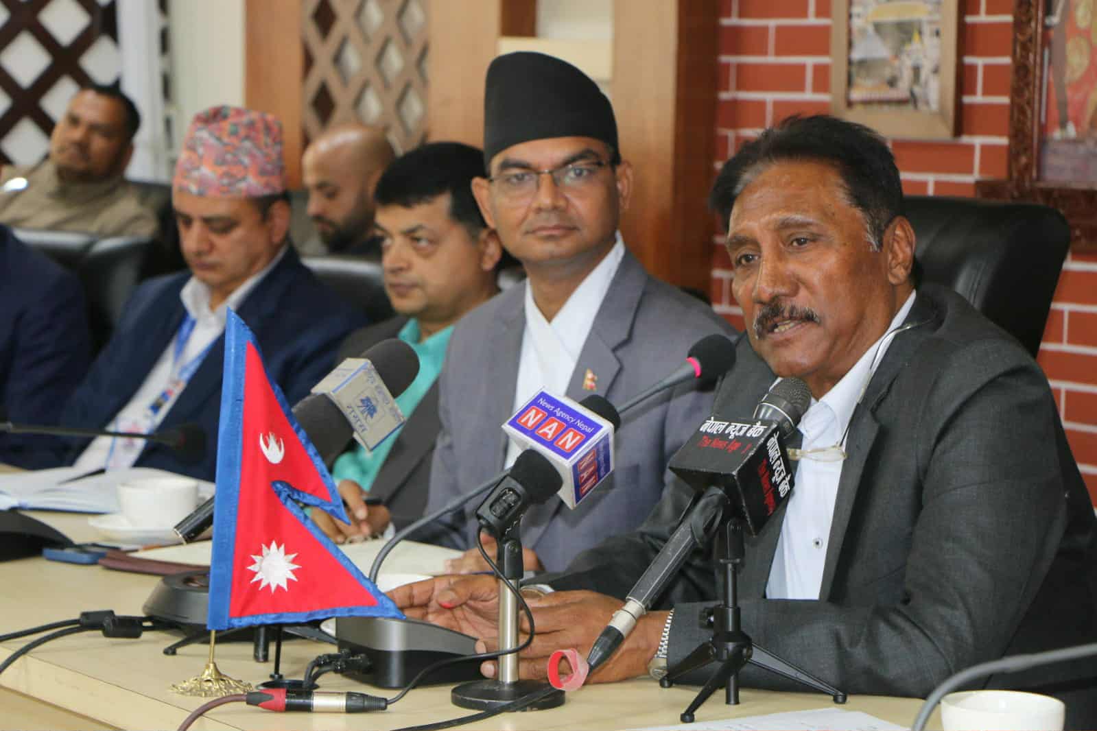 संयुक्त अरब ईमिरेट्स (युएई) जाने नेपाली श्रमिकको तलब बढ्यो