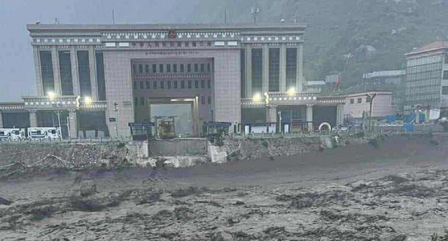 प्राग्लेसियल ताल फुट्दा रसुवाामा बाढी आएको मौसम विभागको निष्कर्ष