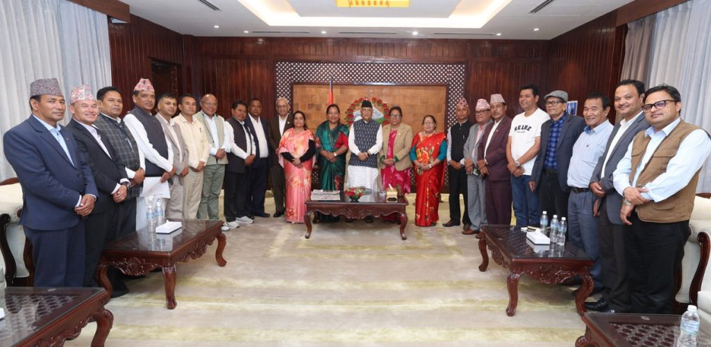 विद्या भण्डारीले पार्टी अध्यक्ष पदमै आँखा गाडेपछि सदस्यता नवीकरण नगरिएको हो : ओली