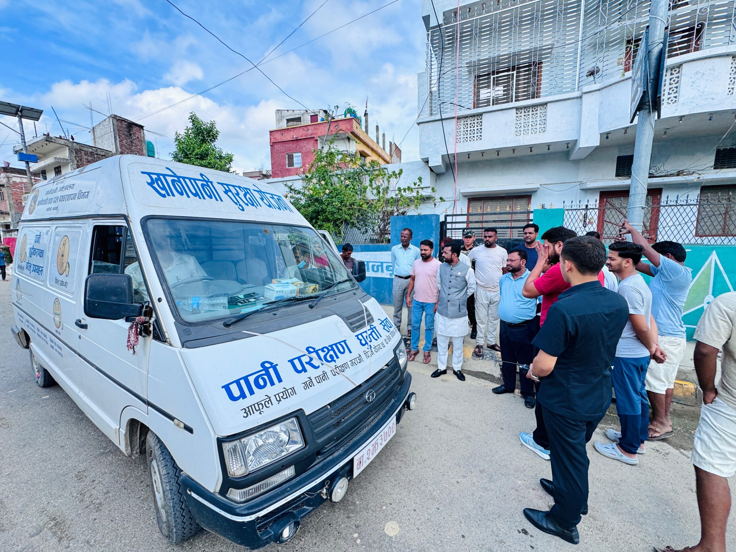 हैजा प्रभावित वीरगञ्ज क्षेत्रमा पानी परिक्षणको कार्य तीब्र, मन्त्री यादव स्वयम् पानी परिक्षण स्थलमा