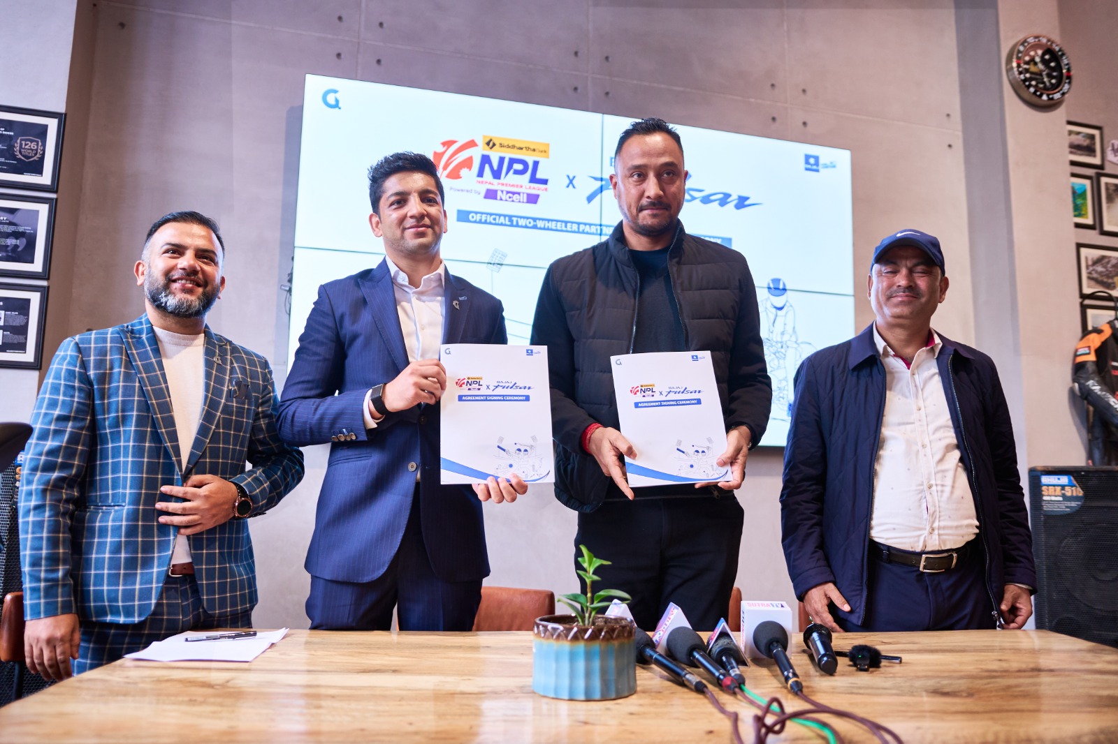 बजाज पल्सर एनपीएलको ‘टु ह्विलर पार्टनर’ उत्कृष्ट तीन खेलाडीलाई Pulsar N160 दिइने