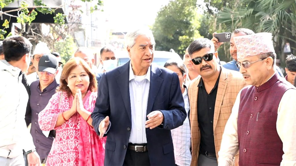 जेनजी आन्दोलनमा घरैमा सांघातिक हमलामा परेका देउवा पहिलो पटक सार्वजनिक