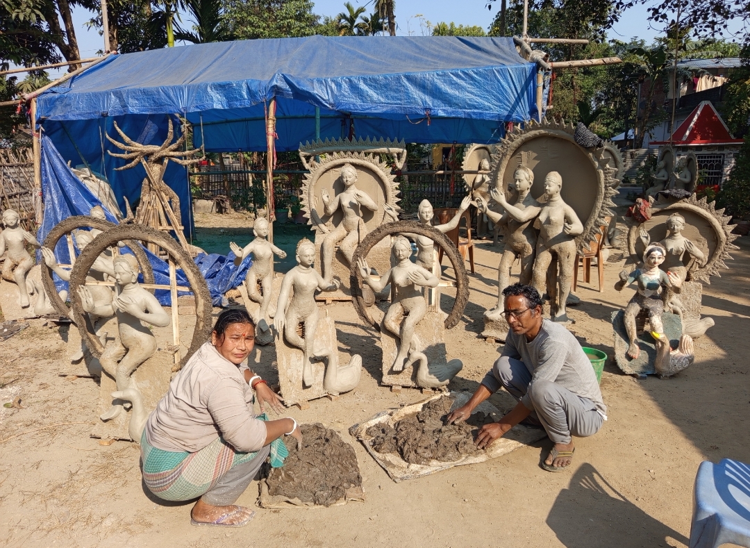माटोबाट मूर्ति बनाउने परम्परागत पेसा सङ्कटमा