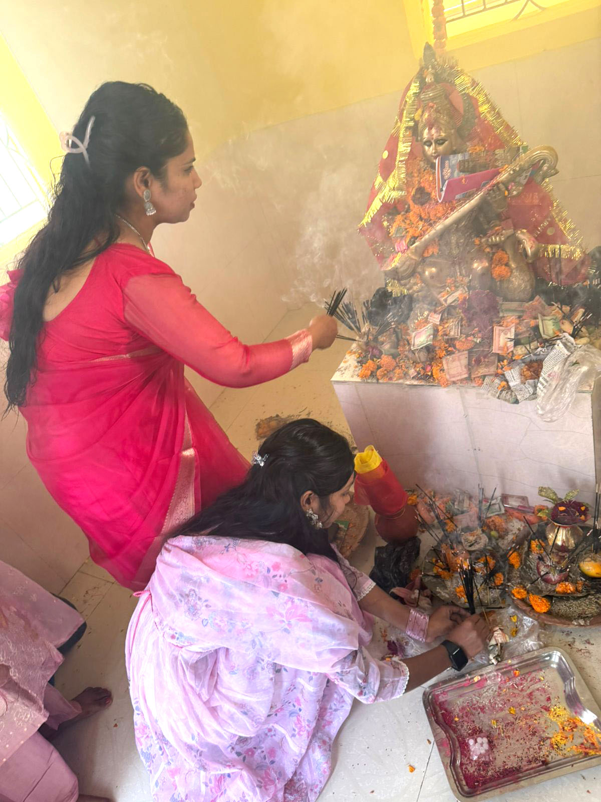 माघ शुक्लपञ्चमीः देशभरका सरस्वती मन्दिरमा भक्तजनको घुइँचो