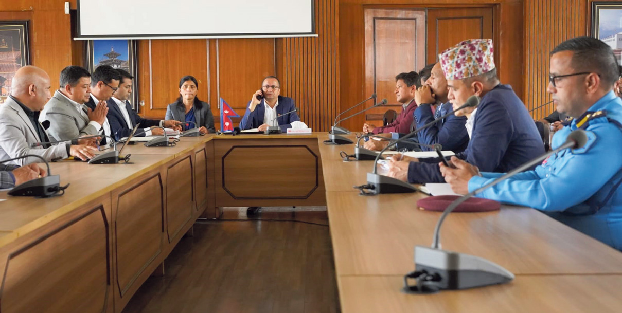 विदेशीलाई विषयुक्त खाना र उद्धार भनेर झुठो प्रचार हुँदा पनि सरकारले चासो दिएनः सरोकारवाला