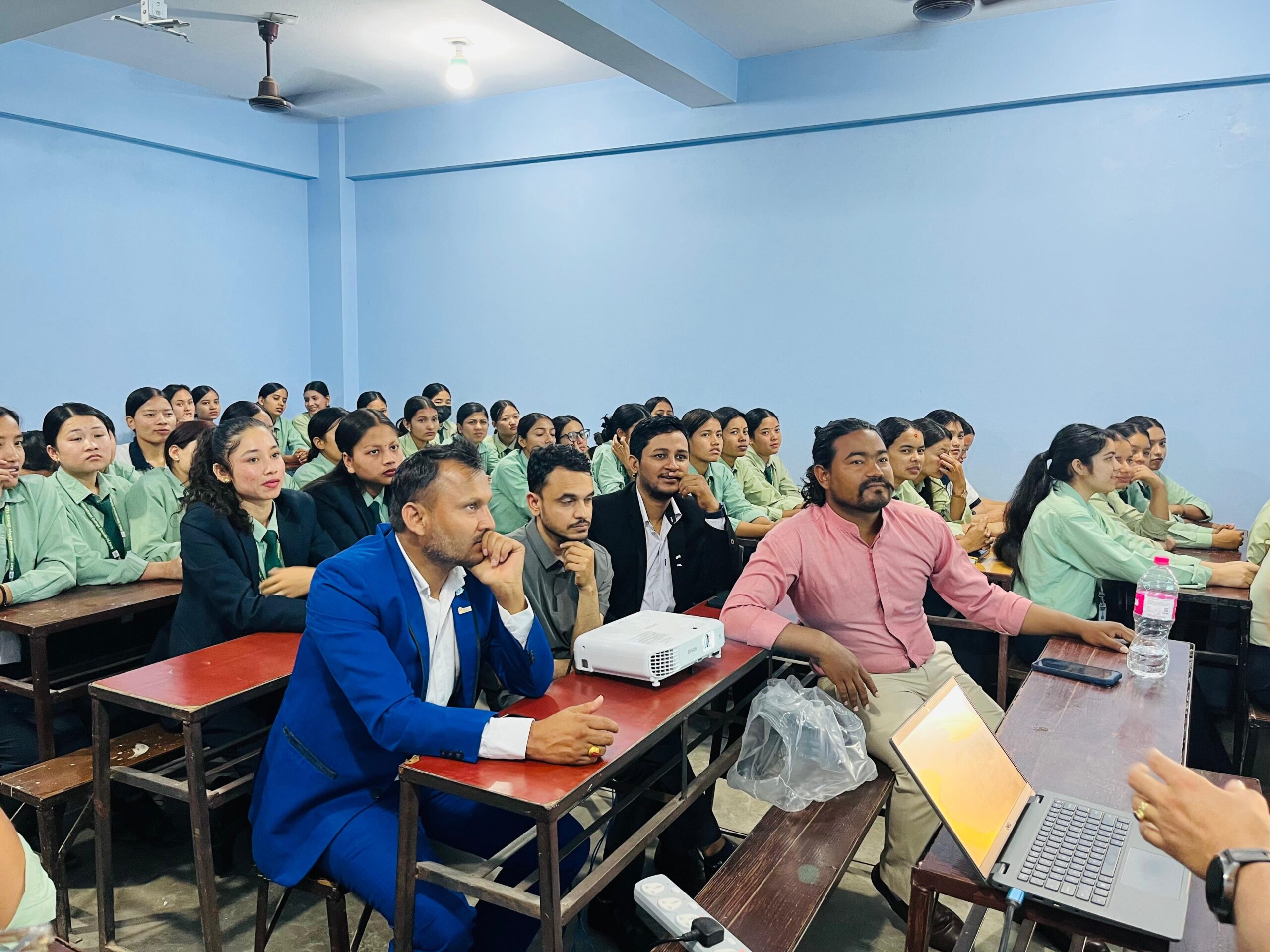 मार्क इन्टरनेशनल कलेजमा साइवर अपराध नियन्त्रणका लागि सचेतनामूलक कार्यक्रम सम्पन्न