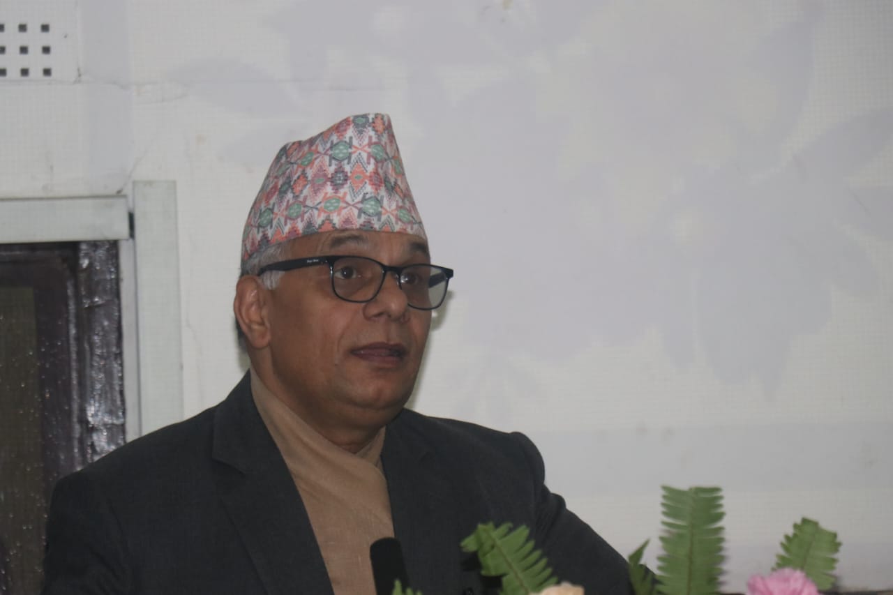 सार्वजनिक सेवा प्रवाहलाई प्रभावकारी बनाउन मुख्यसचिव अर्यालको निर्देशन