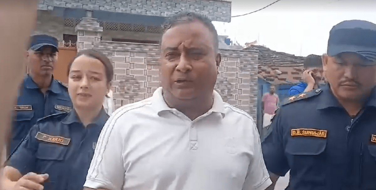 कांग्रेस नेता अभिषेक गिरी विराटनगरबाट पक्राउ, कारागारभित्रै अवैध असुली गरेको अभियोग