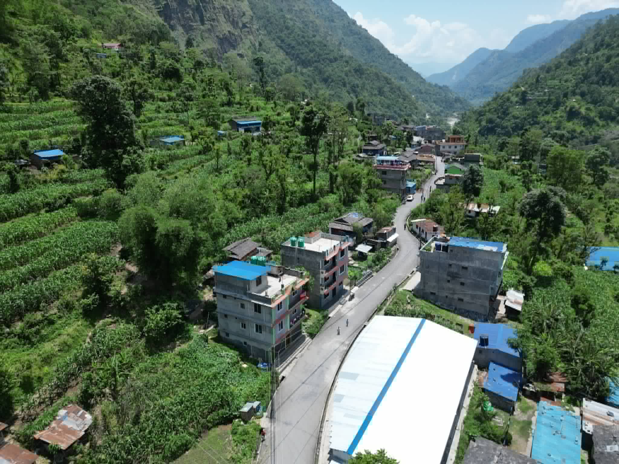 सडक पूर्वाधारलाई सुधार गर्दै मालिका गाउँपालिका