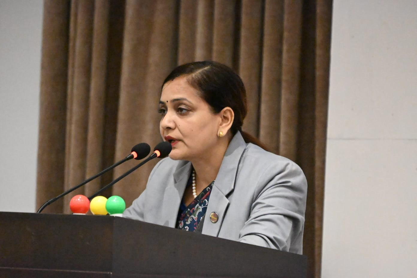 गुणस्तरीय स्वास्थ्य सेवा उपलब्ध गराउनु सरकारको दायित्व होः मन्त्री मेहता