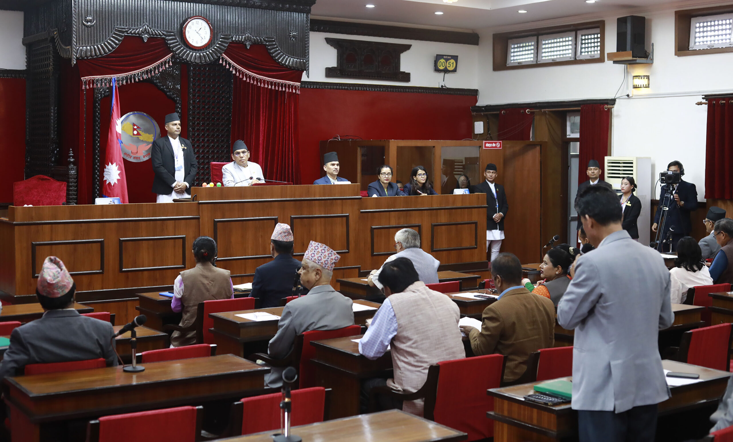 राष्ट्रियसभाः ग्यास किन्न पाउने अवस्था बनाउन माग