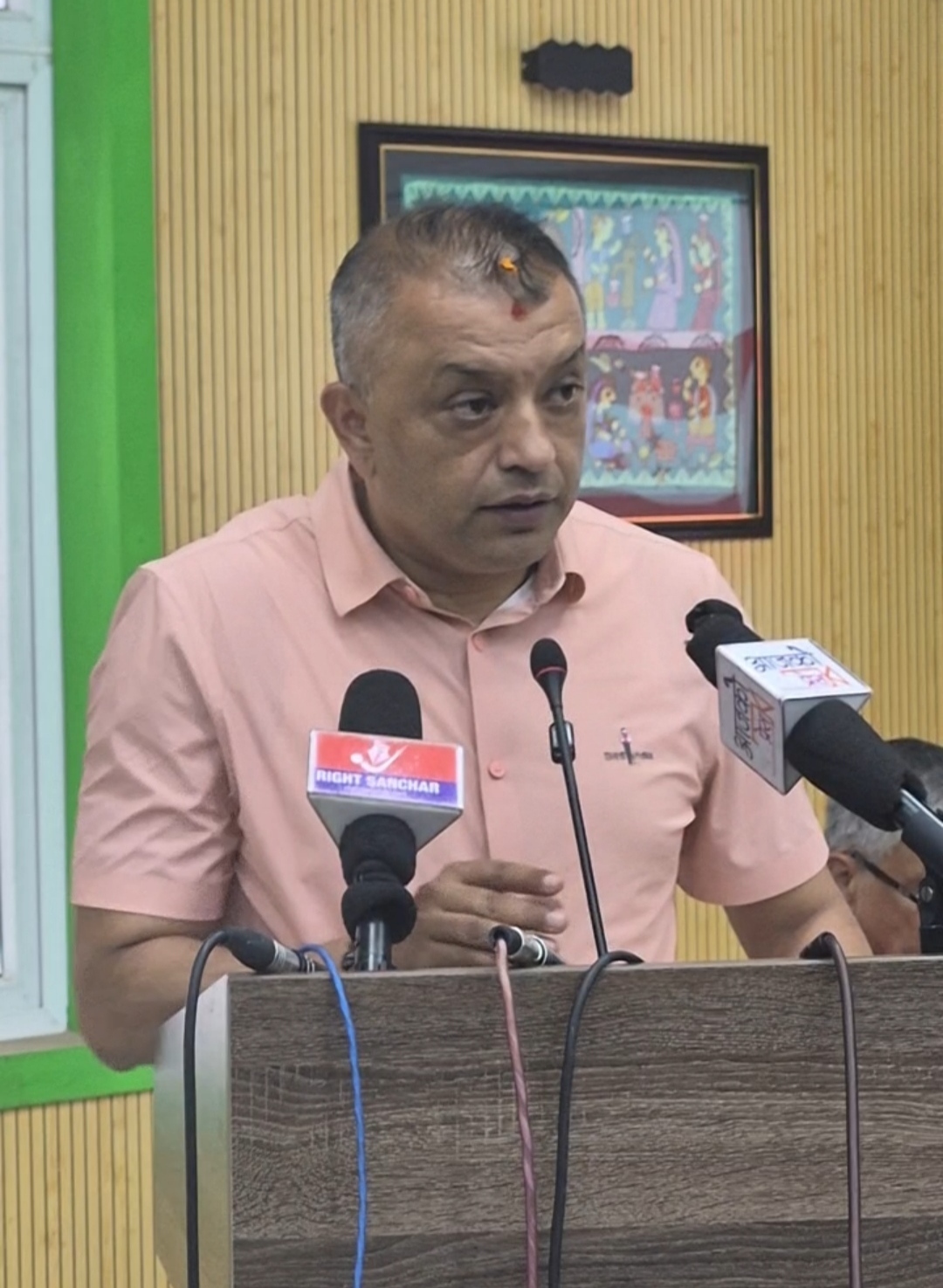 हामी सबैलाई आश्वस्त बनाउन चाहन्छौँ की यो महाविपत्तिमा सरकार र पीडामा रहेका नागरिक सँगसँगै रहन्छौँः सभापति थापा