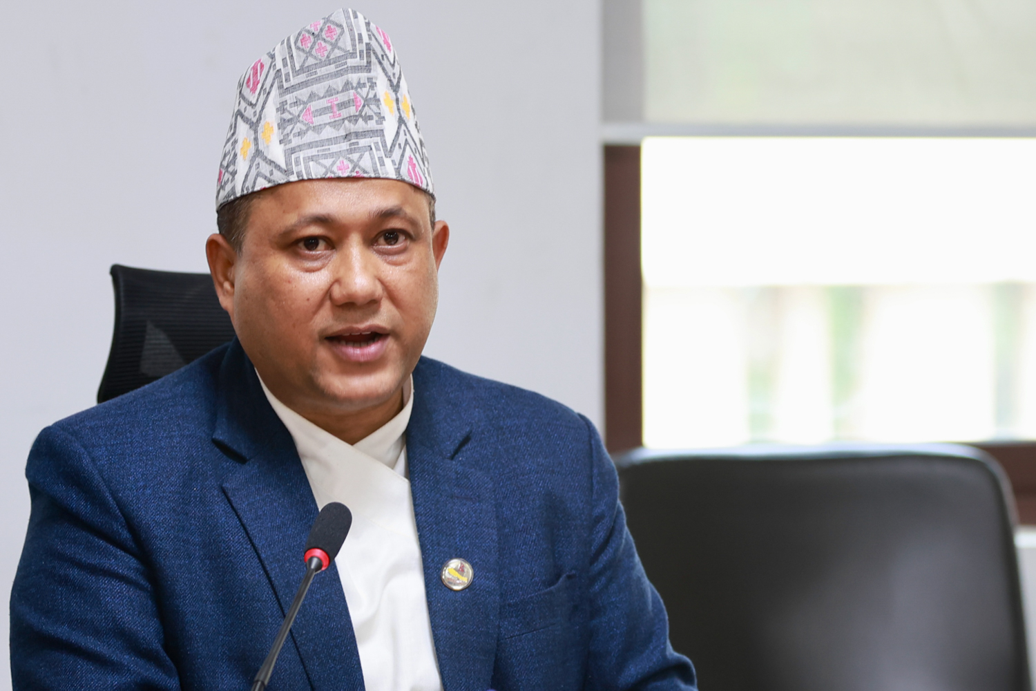परराष्ट्रमन्त्री शिशिर खनाल र क्यानडाकी विदेशमन्त्री आनन्द बीच टेलिफोन वार्ता