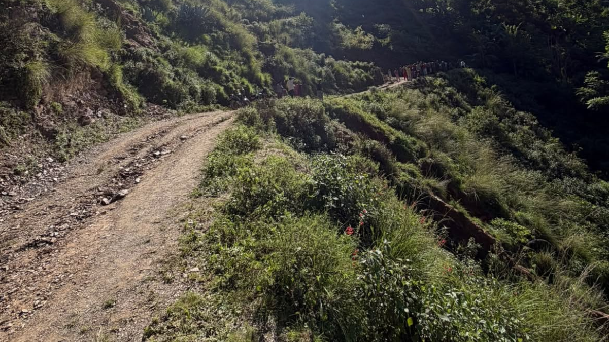 सल्यानमा गाडी दुर्घटना हुँदा दुई जनाको मृत्यु