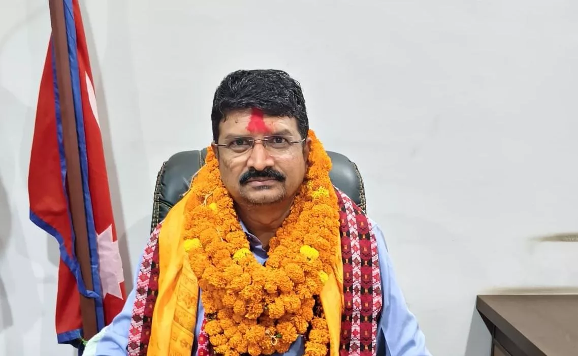 मधेस प्रदेशको कार्यवाहक मुख्यमन्त्रीको जिम्मेवारी मन्त्री समीरलाई